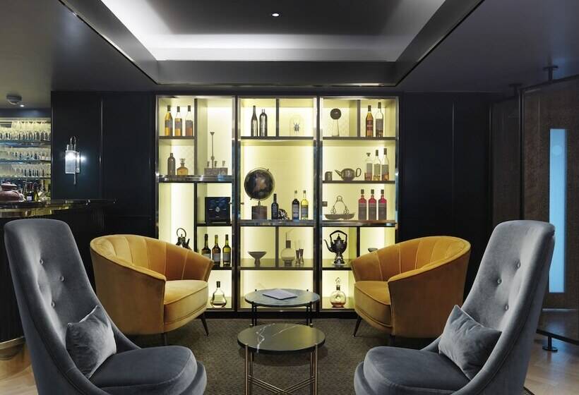 The Athenaeum Hotel & Residences