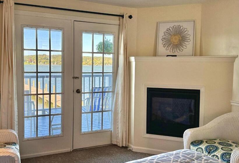 호텔 The French Country Inn