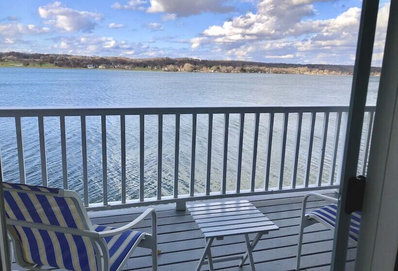 호텔 The French Country Inn