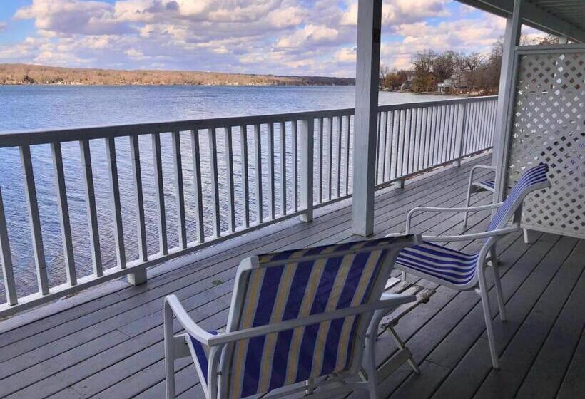 호텔 The French Country Inn