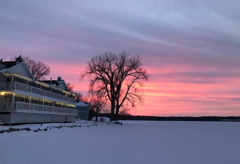 호텔 The French Country Inn