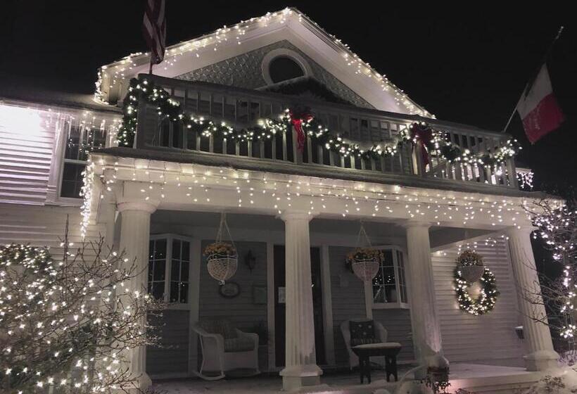 호텔 The French Country Inn