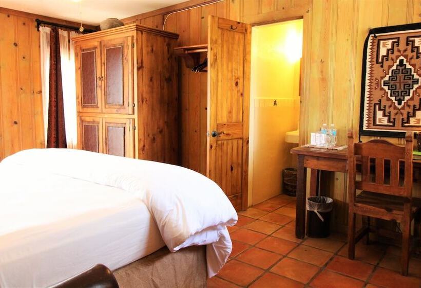 فندق The Maverick Inn