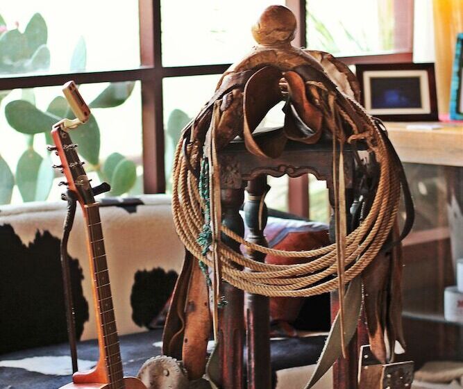 فندق The Maverick Inn