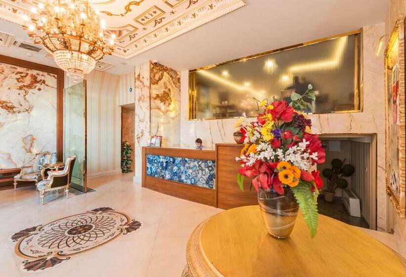 호텔 The Pera Hill