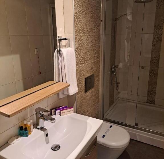 호텔 The Pera Hill