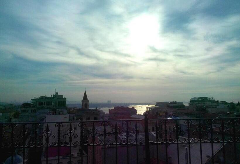 호텔 The Pera Hill