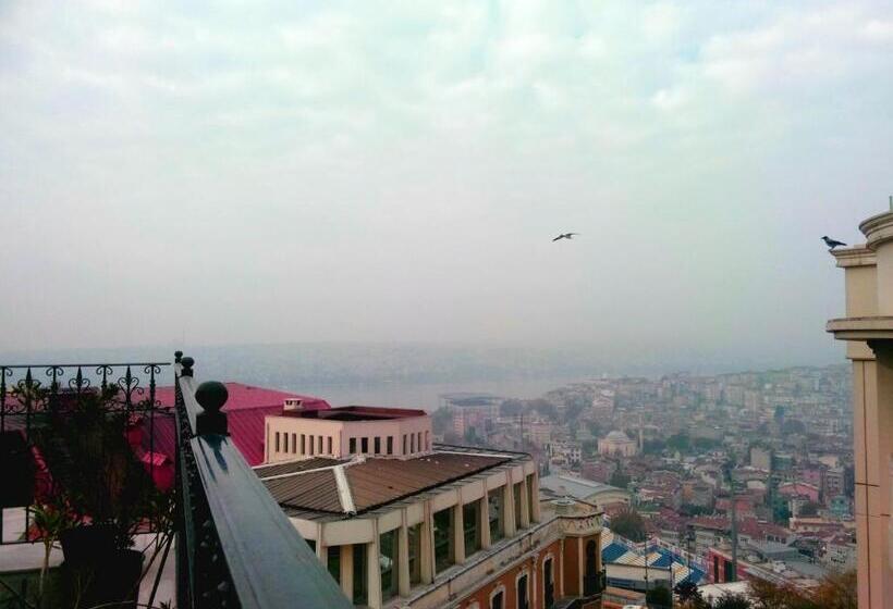 호텔 The Pera Hill