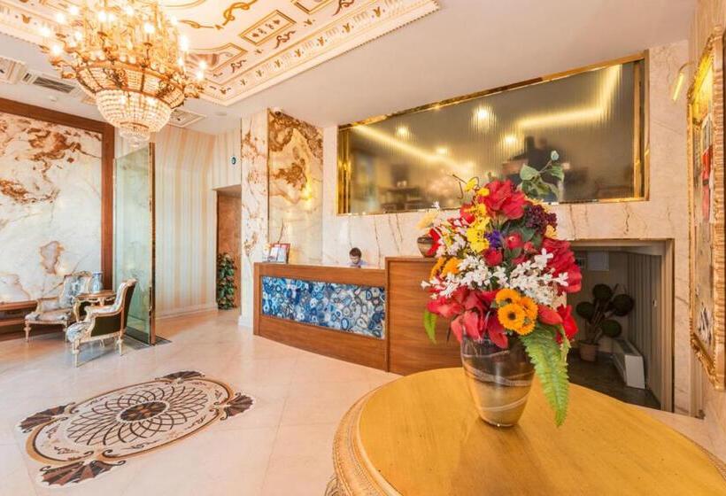 호텔 The Pera Hill