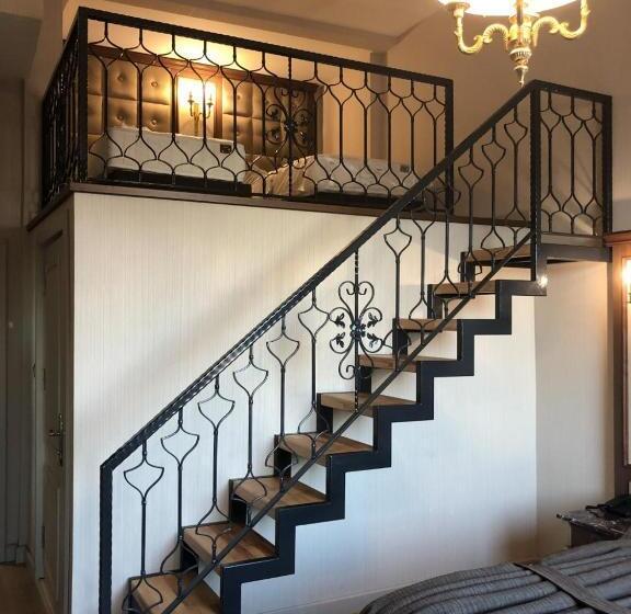 호텔 The Pera Hill