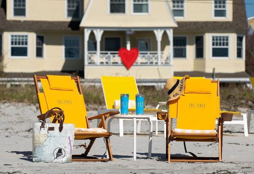 فندق The Tides Beach Club