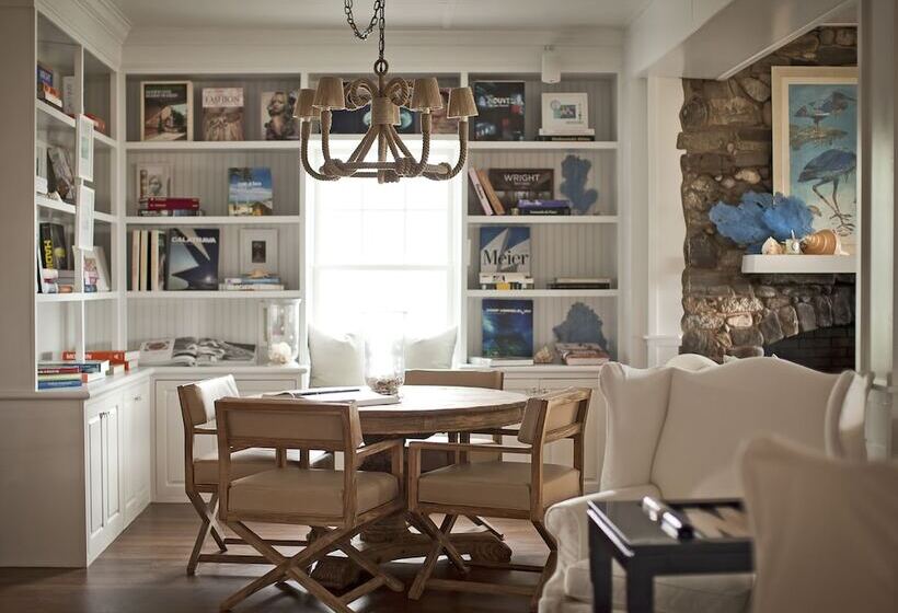 فندق The Tides Beach Club