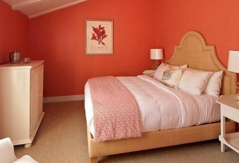 فندق The Tides Beach Club