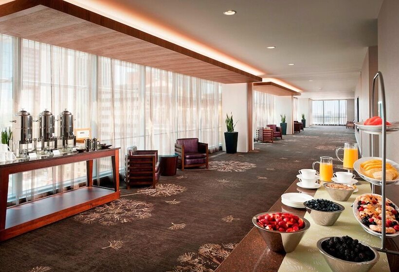 ホテル The Westin Phoenix Downtown