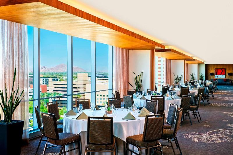 ホテル The Westin Phoenix Downtown