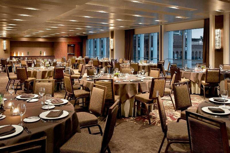 ホテル The Westin Phoenix Downtown