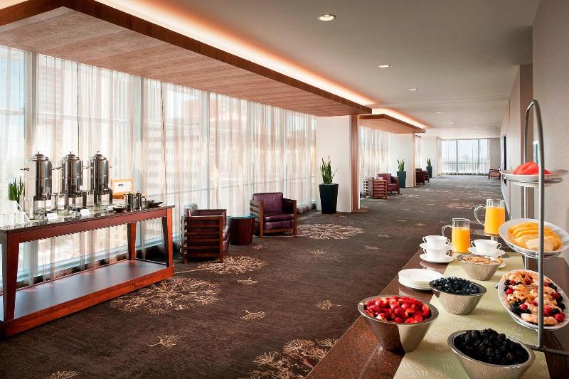 ホテル The Westin Phoenix Downtown