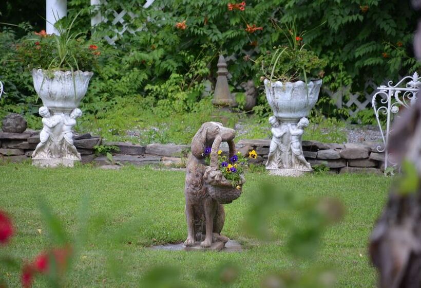 酒店 Thornewood Inn