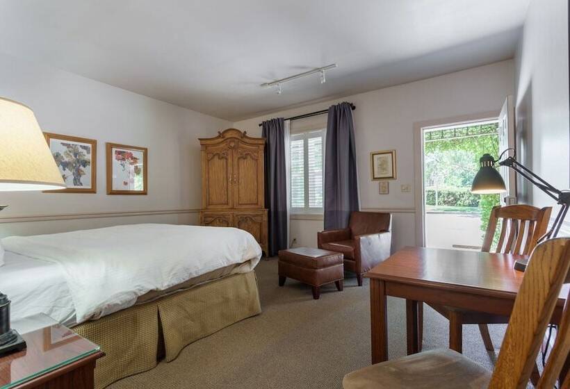 فندق Wine Country Inn