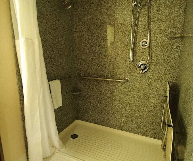 호텔 Wingate By Wyndham Bismarck