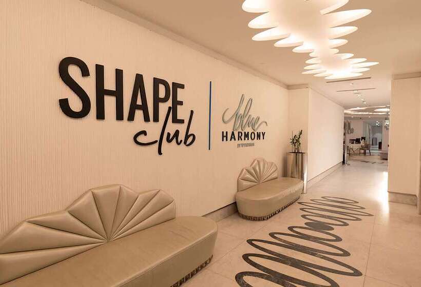 ホテル Wyndham Grand Istanbul Kalamış Marina