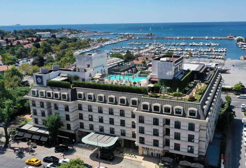 ホテル Wyndham Grand Istanbul Kalamış Marina