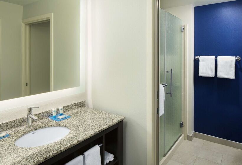 Hyatt House Charlotte Center City