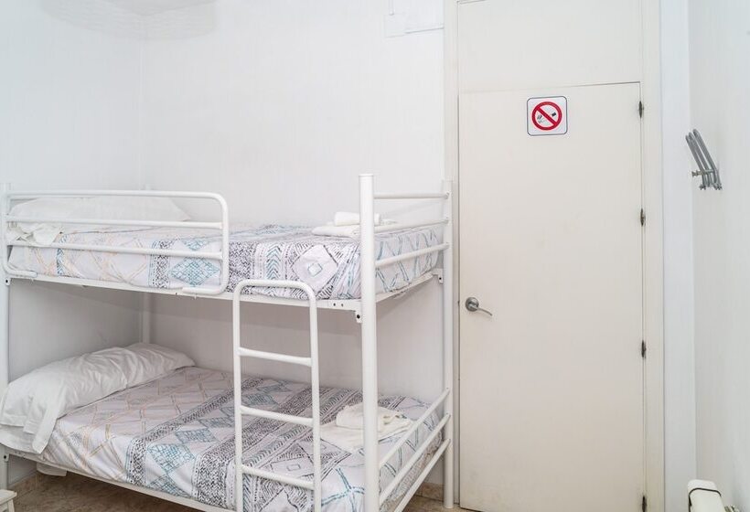 La Moraga De Poniente Malaga Hostel