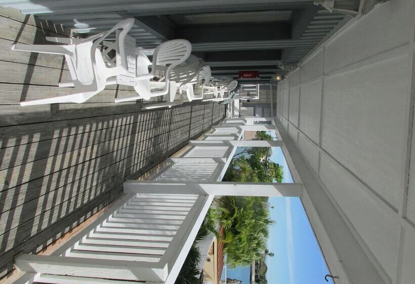 Lorelei Resort Motel