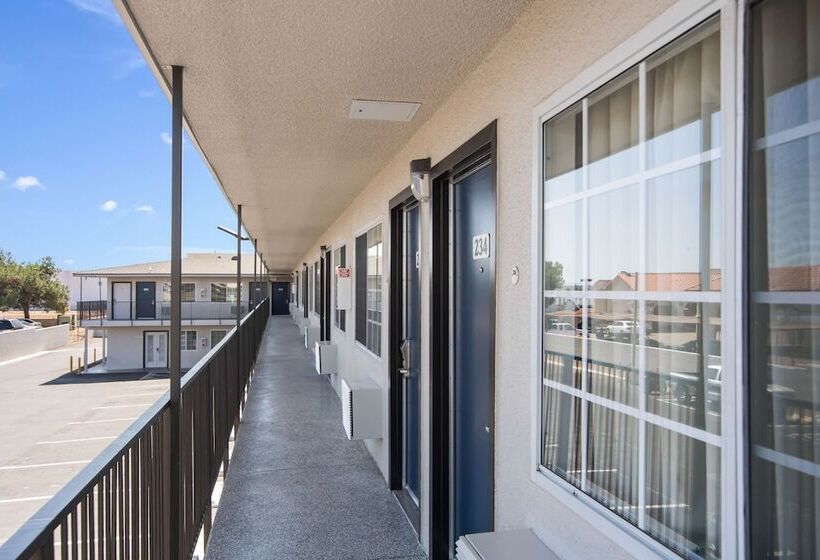 Motel 6moreno Valley, Ca  Perris