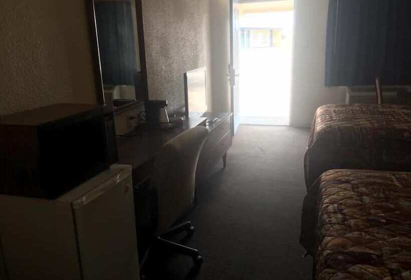 فندق على الطريق Caravan Inn