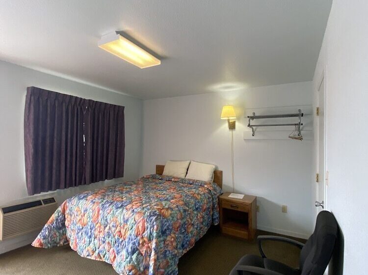 فندق على الطريق Regency Inn Comanche