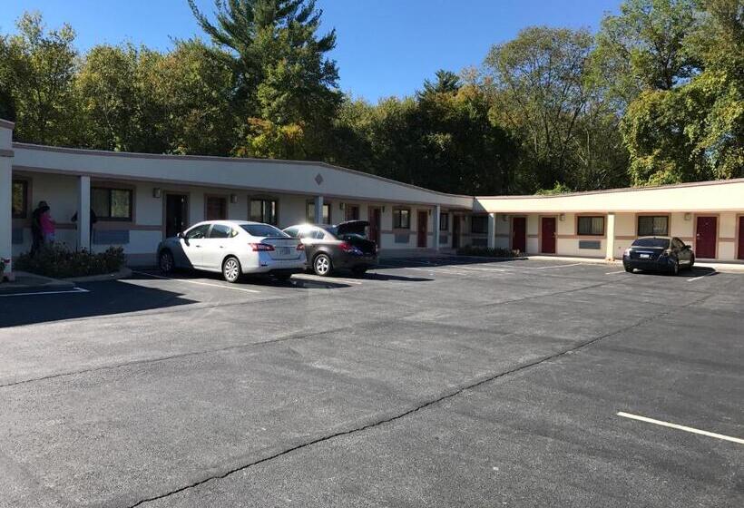 فندق على الطريق Skyview Motor Inn