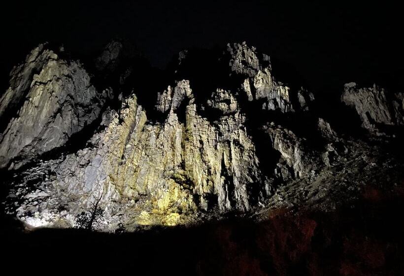 אתר נופש Meadowcliff Lodge Coleville