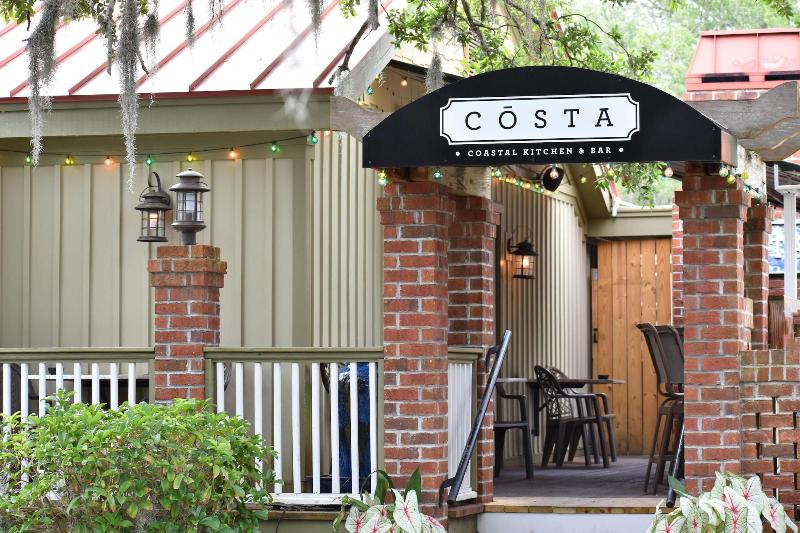 Курорт The Inlet Sports Lodge