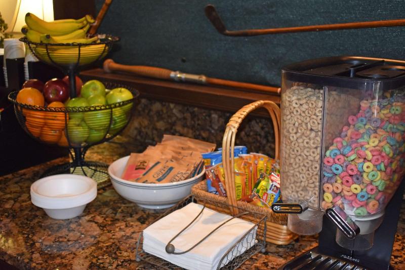 Курорт The Inlet Sports Lodge