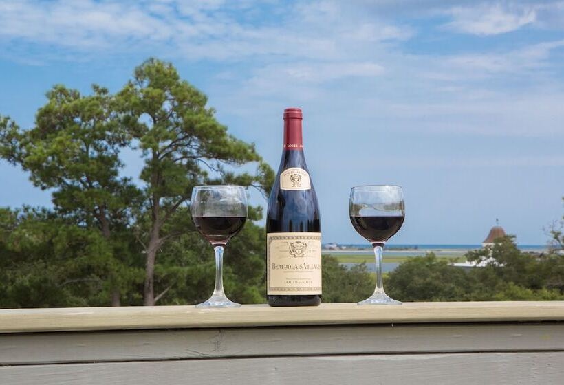 Курорт The Inlet Sports Lodge