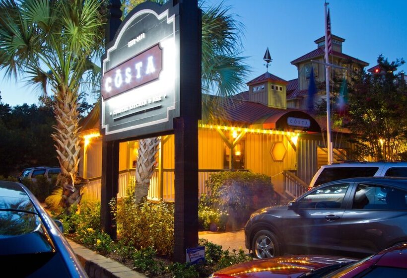 Курорт The Inlet Sports Lodge