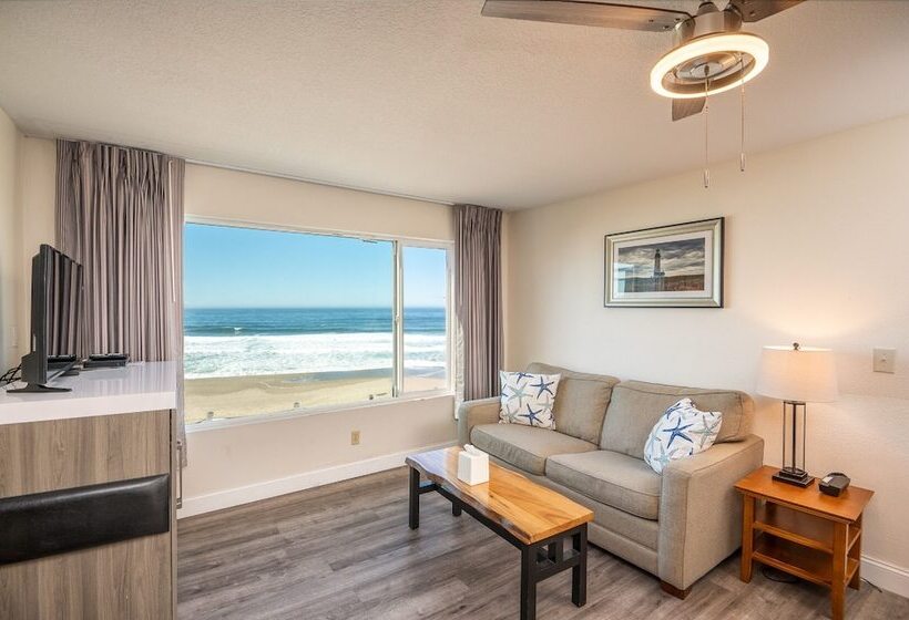 Sailor Jack Oceanfront Motel