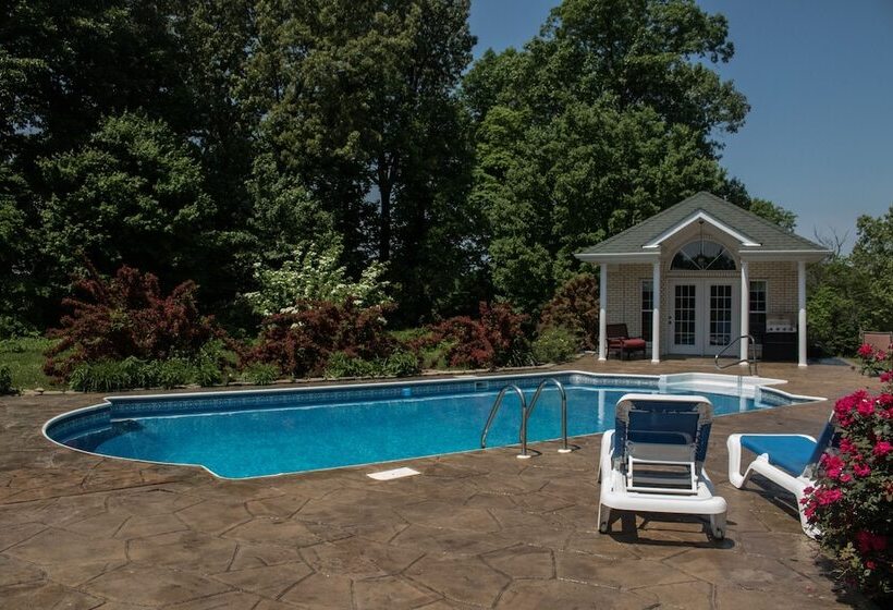 Southern Grace Bed & Breakfast