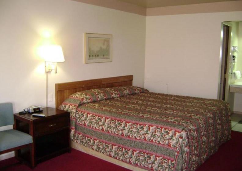 Tiffin Motel