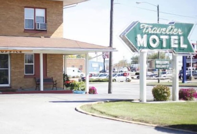 Travelier Motel   Macon