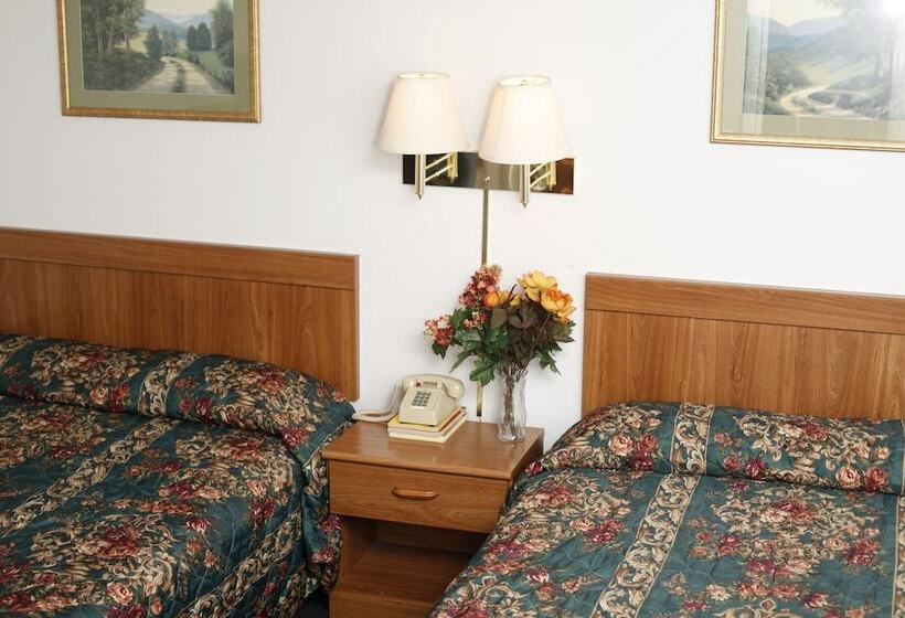 Travelier Motel   Macon