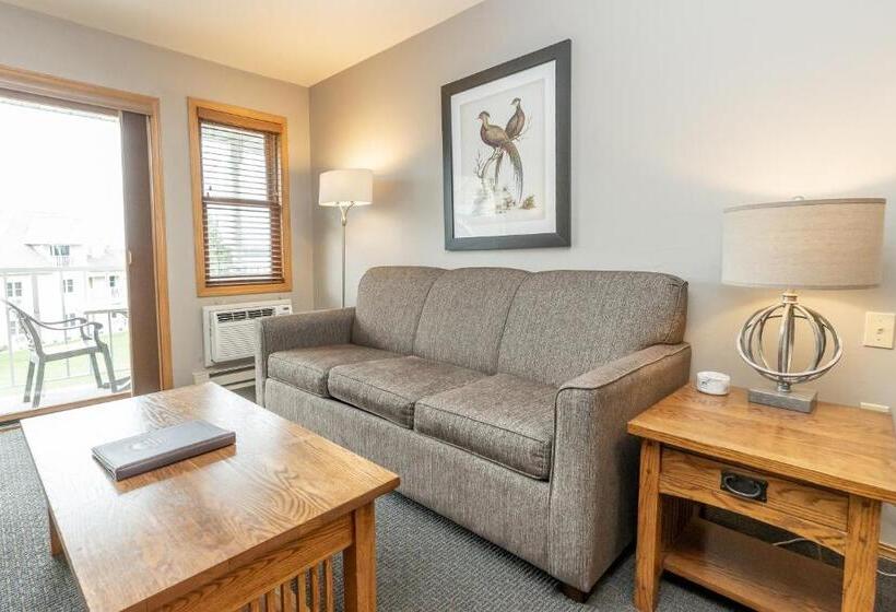 Westwood Shores Waterfront Resort