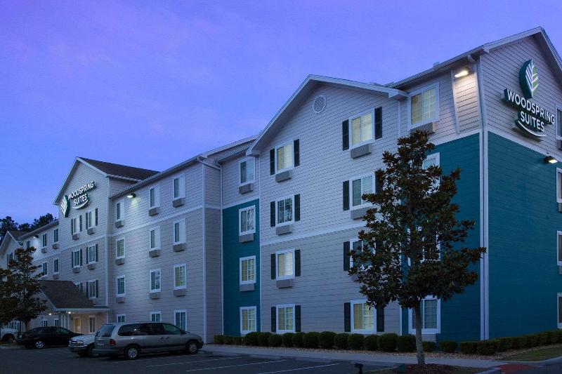 Woodspring Suites Gainesville I75