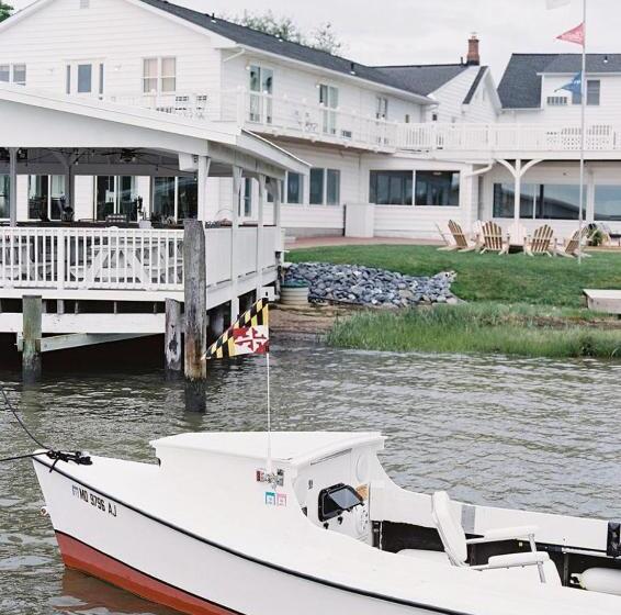 Wylder Hotel   Tilghman Island