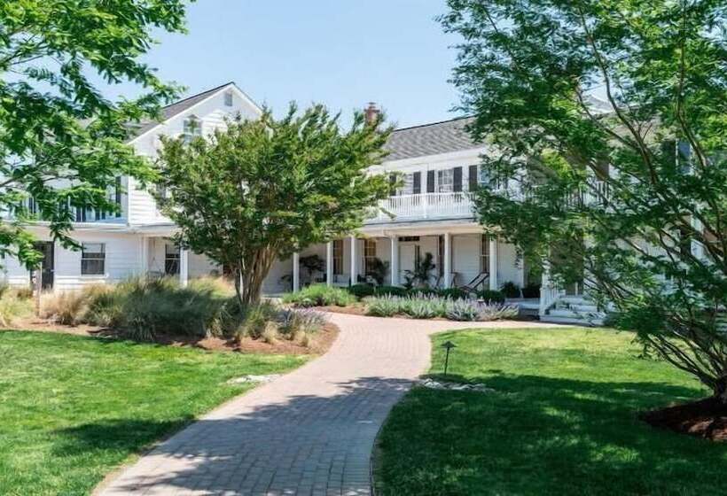 Wylder Hotel   Tilghman Island