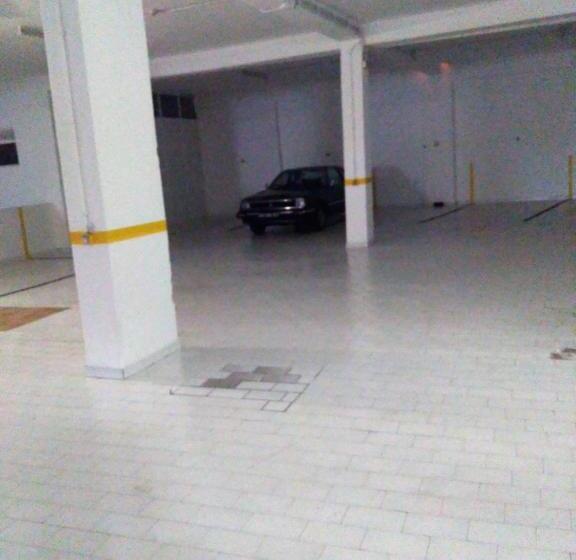 Apartamentos Turisticos Lindomar