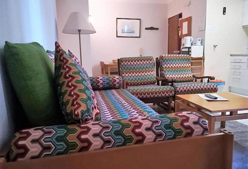 Apartamentos Turisticos Lindomar