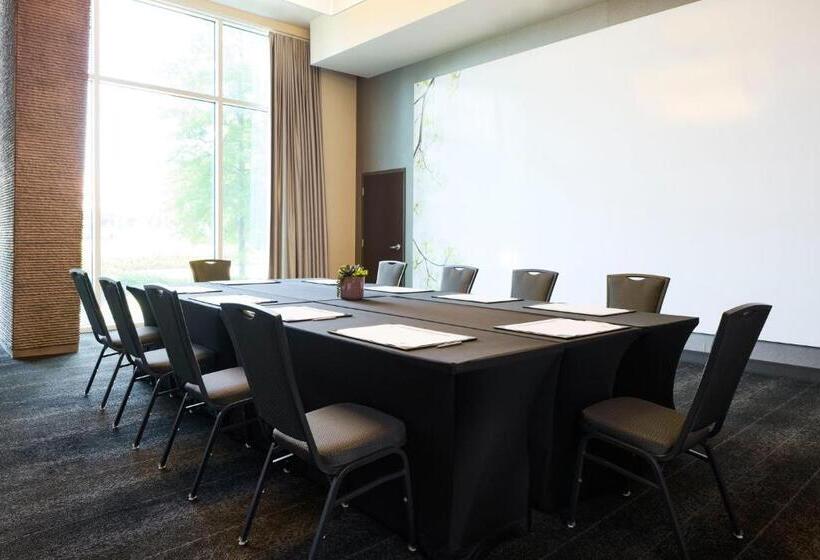 Archer Hotel Falls Church